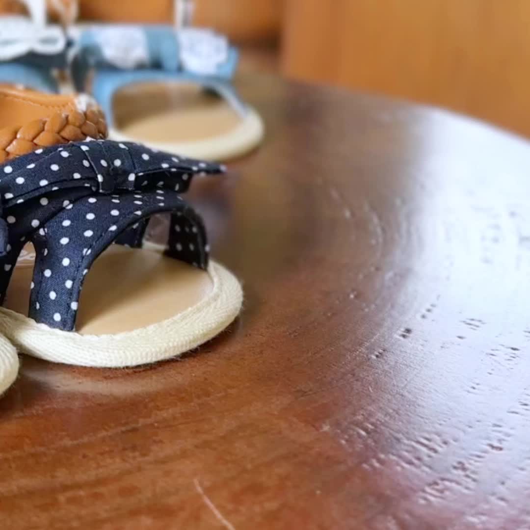 Adorable Toddler Girls Bow Sandals with Delicate Fabric Bows - Flexible Braided Strap, Non-slip Soft Sole for Playful Steps - Adjustable Hook & Loop Fastener for Secure Fit - Perfect Summer Shoes for Little Explorers