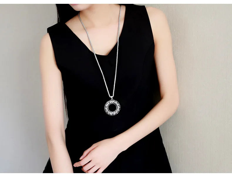 New Arrival Long Necklaces for Women 2024 Fashion Vintage Round Choker Collier Femme Statement Necklaces & Pendants Accessories