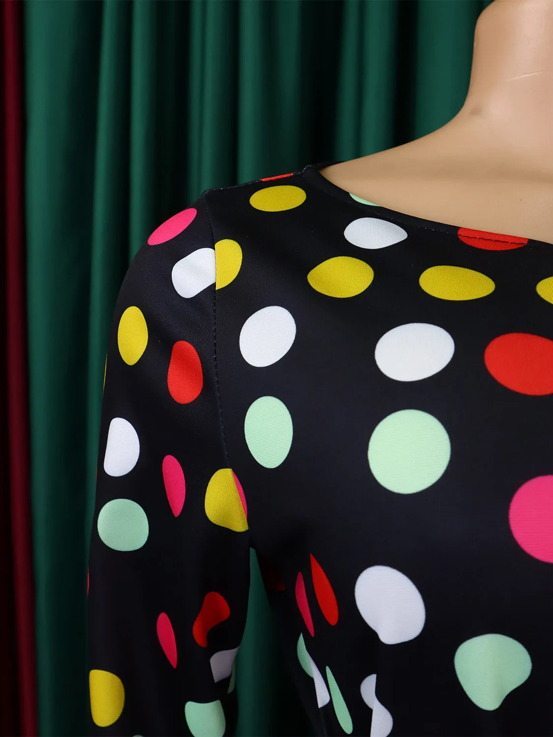 Q103 Latest Design Elegant Dresses Women Casual Temperament Lace up A-line Maxi Dresses Ladies Printed Winter Dress