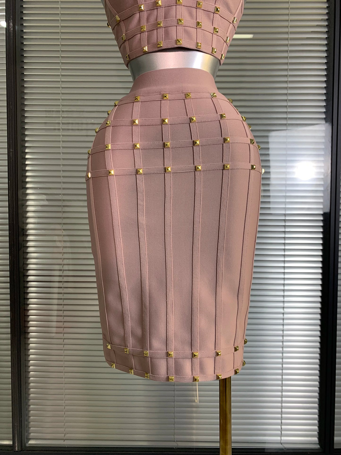 Summer New 2025 Women Sexy Pink Rivet Bandage Two Piece Set Celebrity Evening Party Skirt Suits