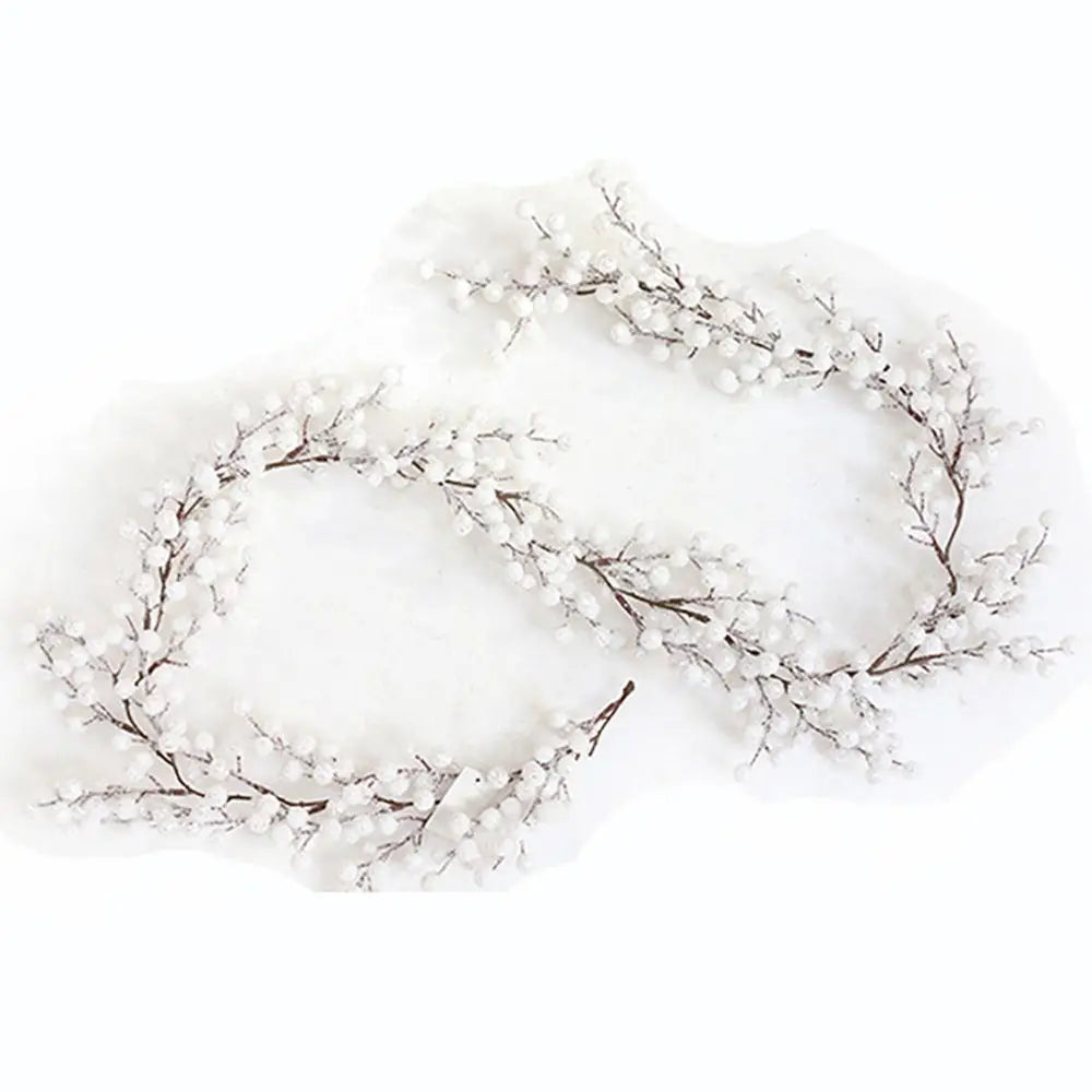 Gift Xmas Tree Ornament Leaves Branches Artificial Red Berries Christmas Decorative Garland Pine Cones Vine Hanging Wreath