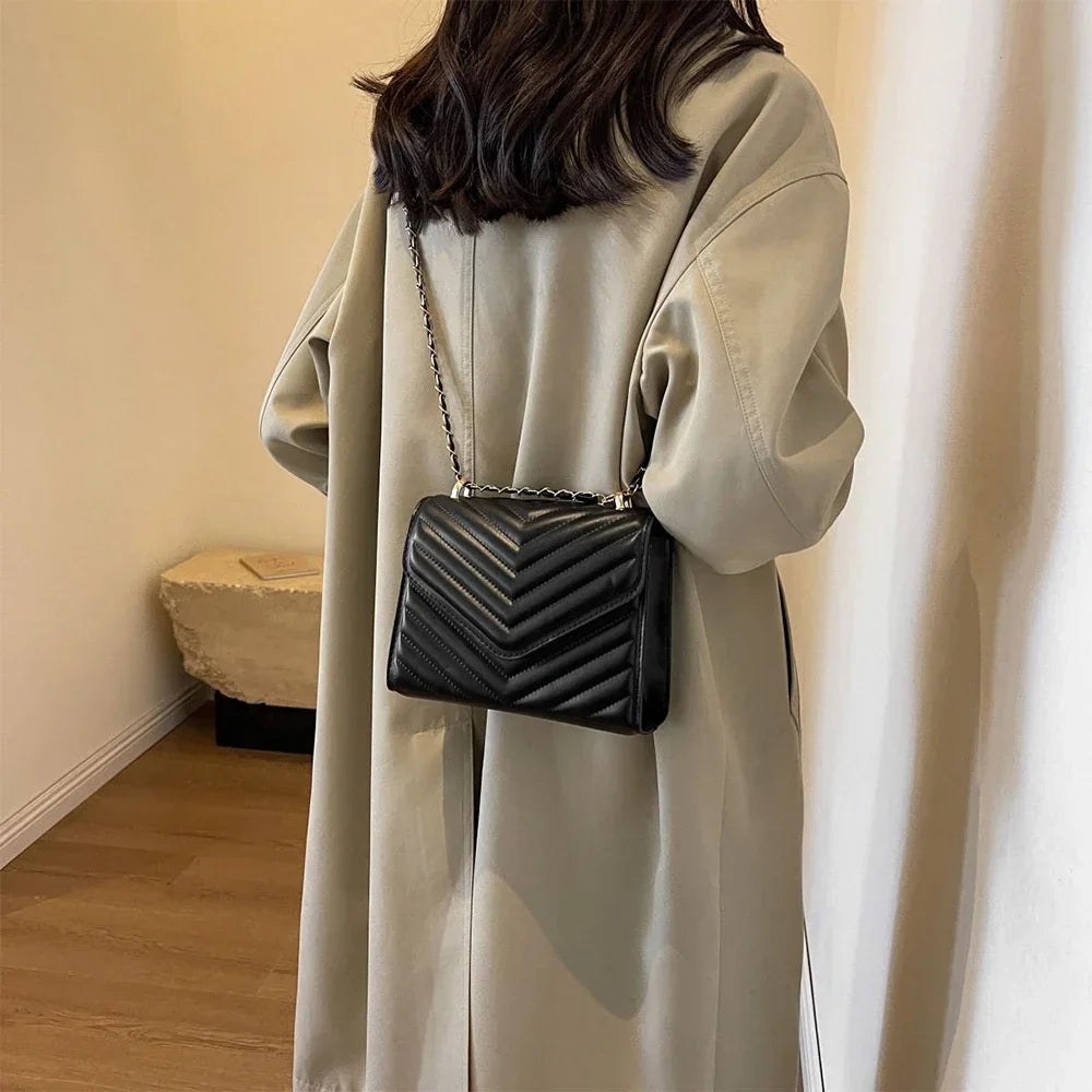 Women's fashionable retro single shoulder crossbody bag small square bag simple women's chain crossbody bag