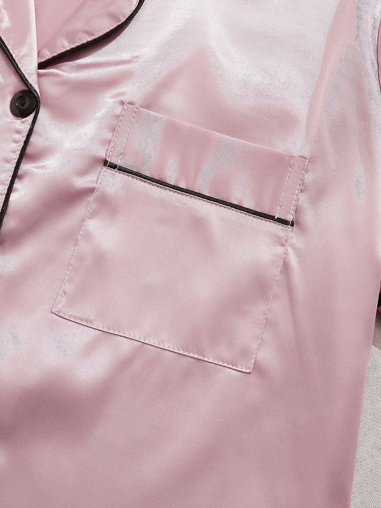 3 Sets of Luxurious Satin Pajama Sets - Soft Short Sleeve Lapel Tops, Elastic Waistband Shorts for Comfortable Women's Sleepwear and Loungewear - Perfect for Relaxation and Leisure Activities