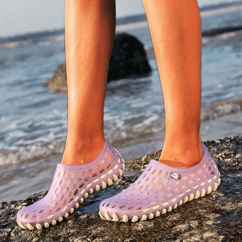 Breathable Unisex Garden Sandals - Non-Slip Summer Slides with Round Toe Design, Perfect for Outdoor Couples Wear