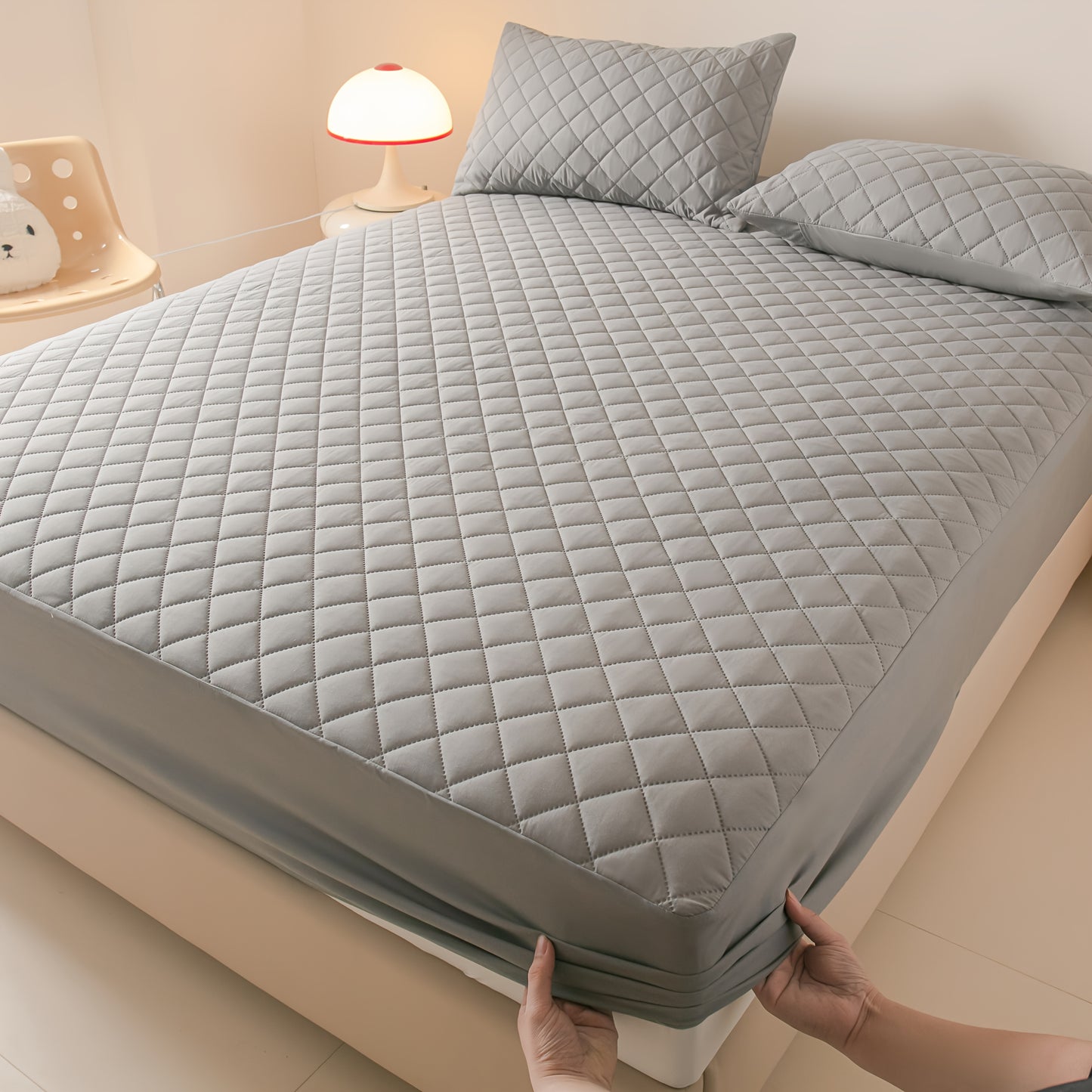 Layered Waterproof Mattress Protective Cover, (excluding Pillowcase)Soft And Comfortable Bedding Mattress Cover, Breathable Bed Sheet Mattress Protective Waterproof, Thickened Bed Cover Suitable for Bedrooms, Guest Rooms, Sin