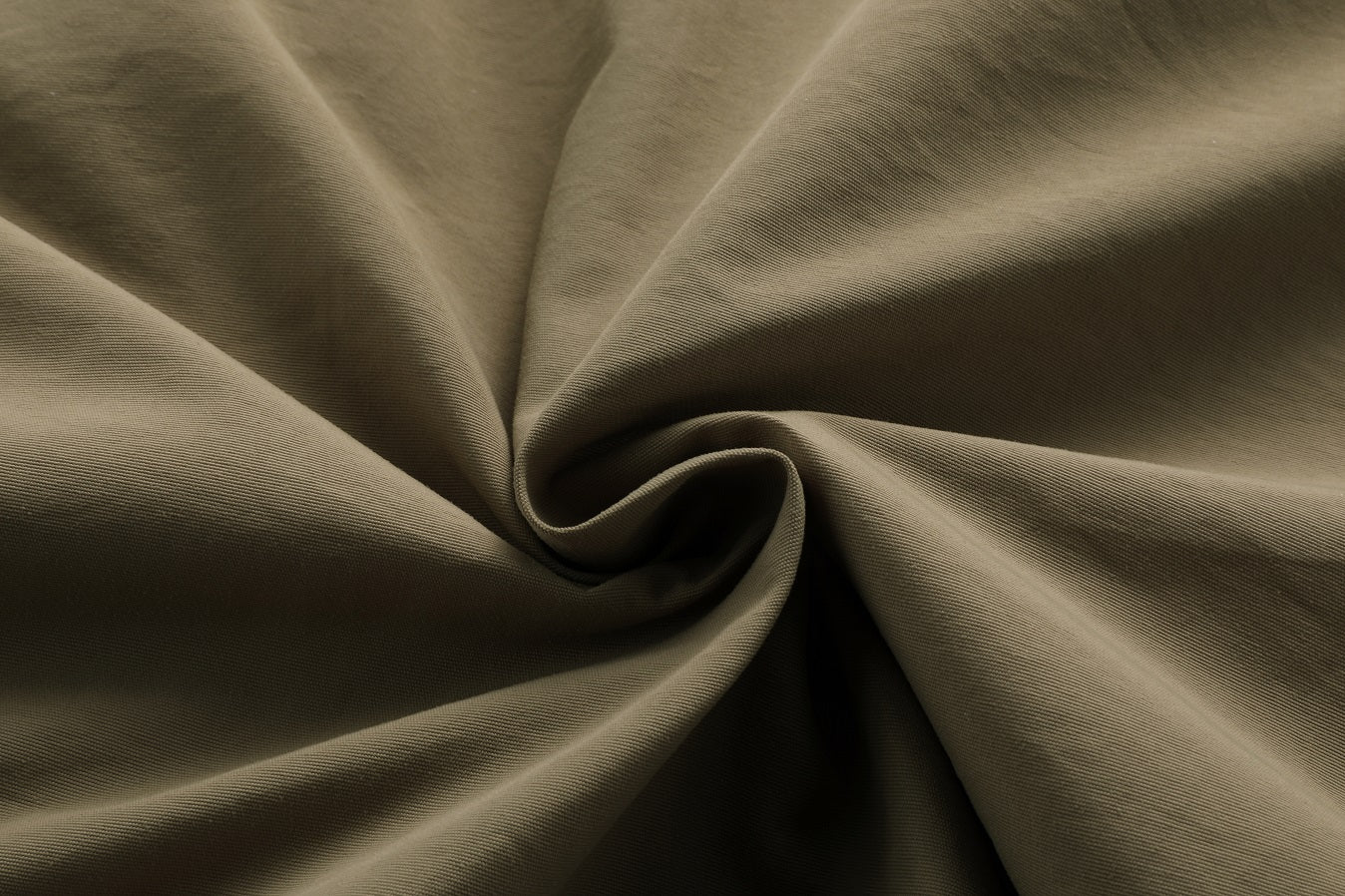 WarmthMax Cargo Jacket for Men - Fleece Lined, Removable Hood, Military Style, Water Resistant, Breathable, and Adjustable Fit for Outdoor Activities