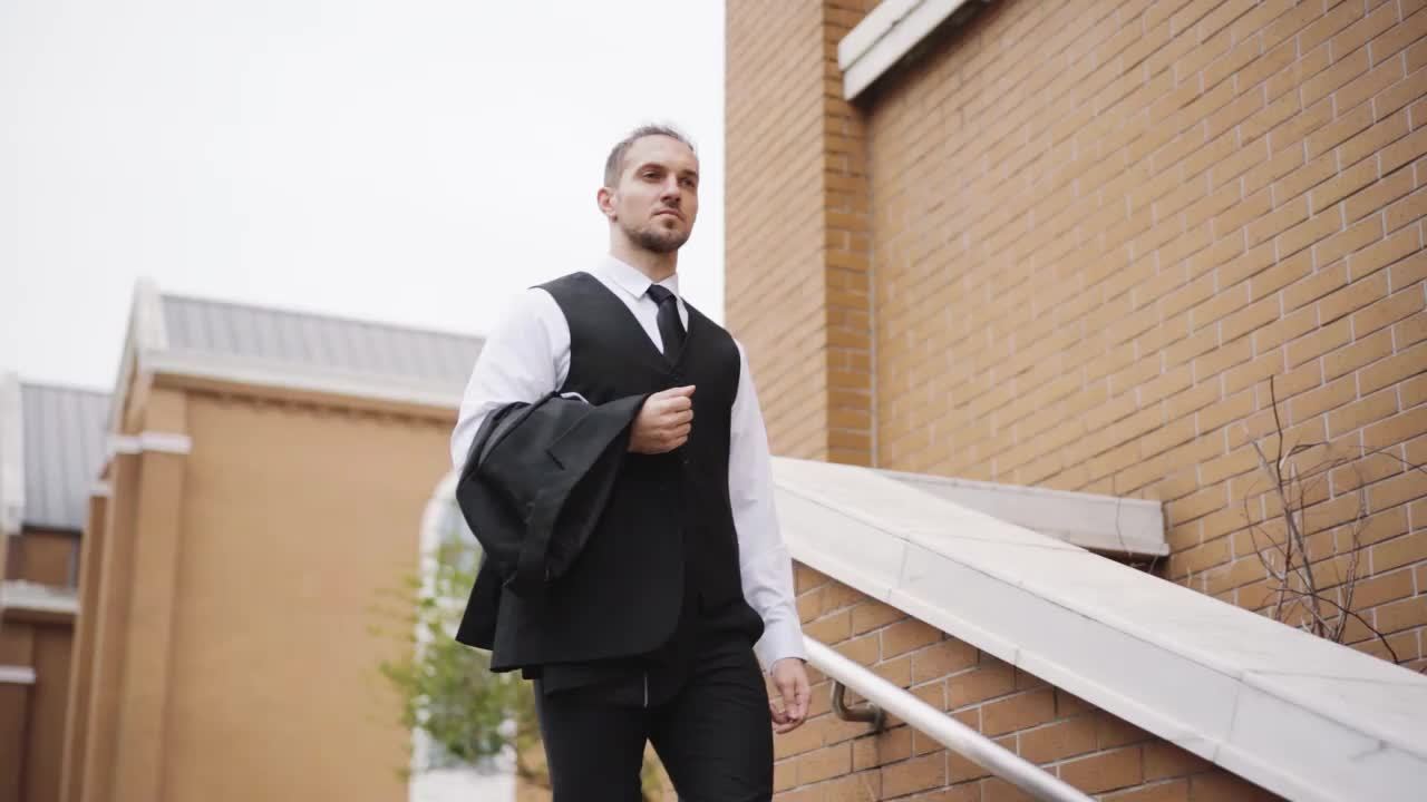 3-Piece Formal Suit Set - Classic One-Button Jacket, Single-Breasted Vest, and Fitted Pants for Business Dinners, Weddings, and Parties - High-Quality Fabric, Comfortable Fit, and Versatile Style