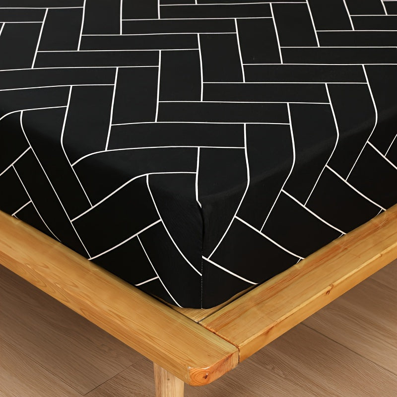 Harrods Experience Luxurious Woven Polyester Bed Sheet Set with Two Pillowcases, Machine Washable, All-Season Durable & Tear-Resistant Flat Net Printed Design - Fitted Sheet with Elastic Corners 11.81-13.39inch Deep