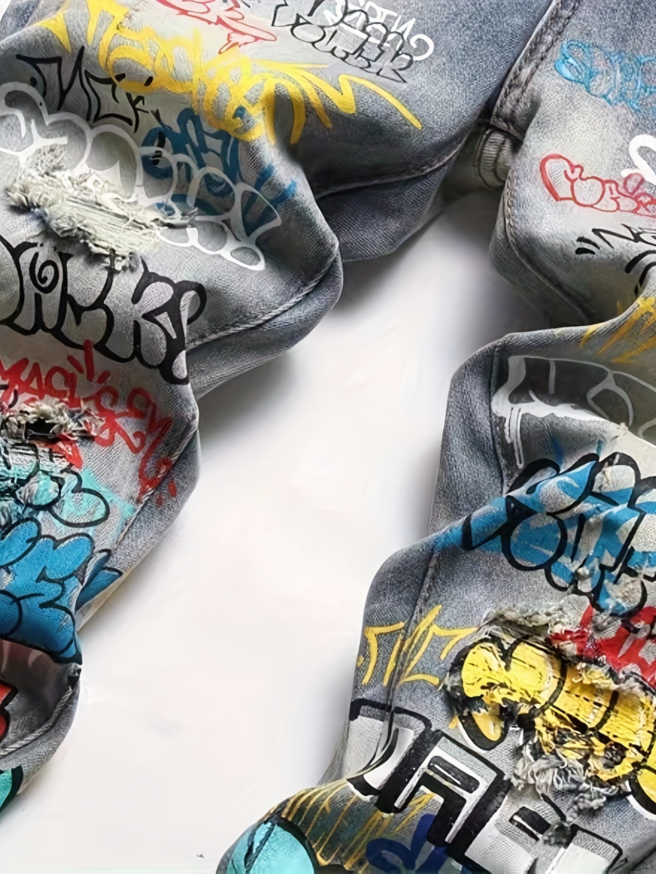 Stylish Graffiti Print Slim Fit Denim Jeans for Men - Comfortable, Versatile, and Fashionable Daily Pants with Artistic Design - Perfect for Casual Occasions and Streetwear