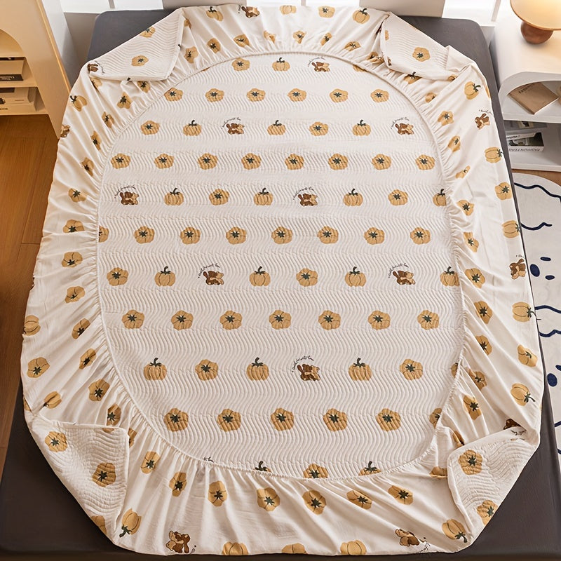 Breathable Quilted Bed Sheet Set with Ruffles - Cartoon Pumpkin Print, Polyester, Machine Washable, Includes Fitted Sheet, 4 Pillowcases with Frills & Smooth Texture, All-Season Comfort - Fits Mattress up to 12 Inches