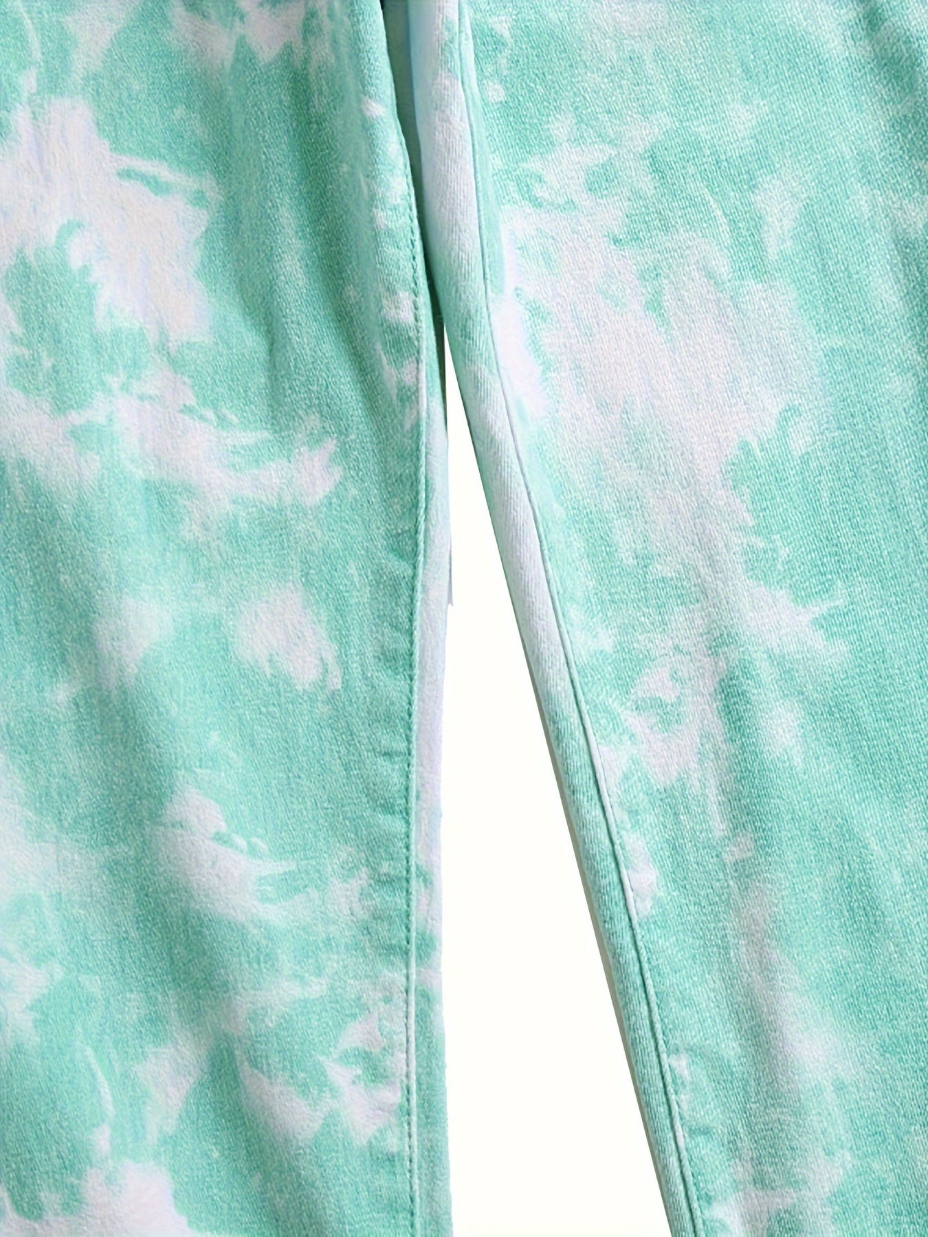 Stretchy Slim-Fit Green Print Jeans for Men - Soft, Breathable, and Comfortable Casual Wear - Perfect for Daily Life and Outdoor Activities