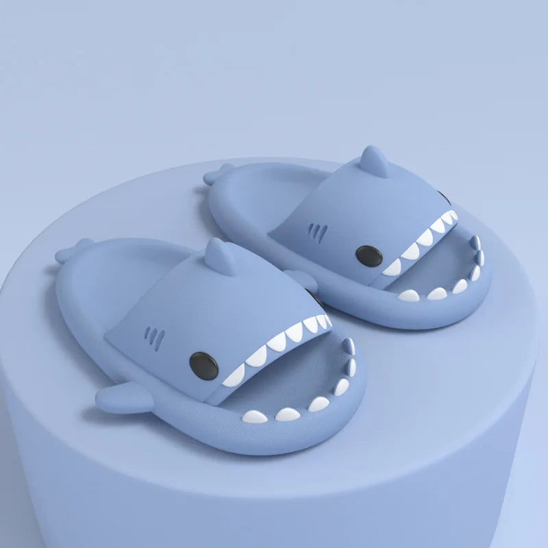 New Non-slip Children Shoes Sandals Children Slippers Shark Flip Flops Soft Sole Cartoon Slipper Women Man Bathroom Sandal