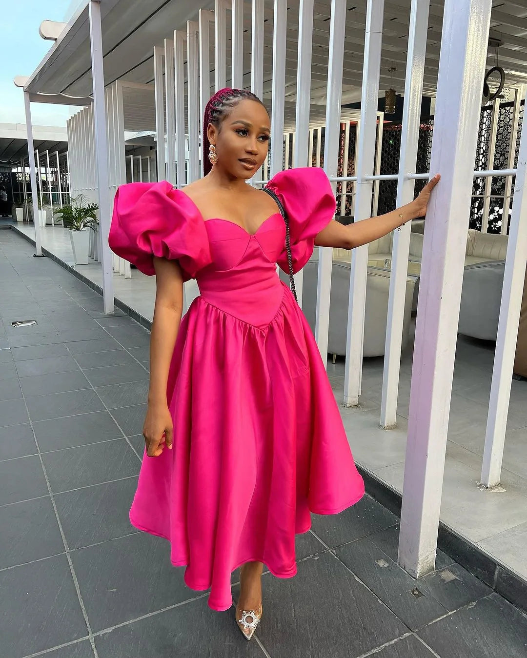 New Women's Clothing High Quality Women Casual Dresses Ladies Stylish Puff Sleeve Solid Waist Midi Dress