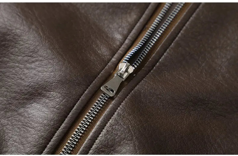 In the spring and autumn of 2025, men's casual jackets are fashionable, stylish, versatile and trendy loose jackets