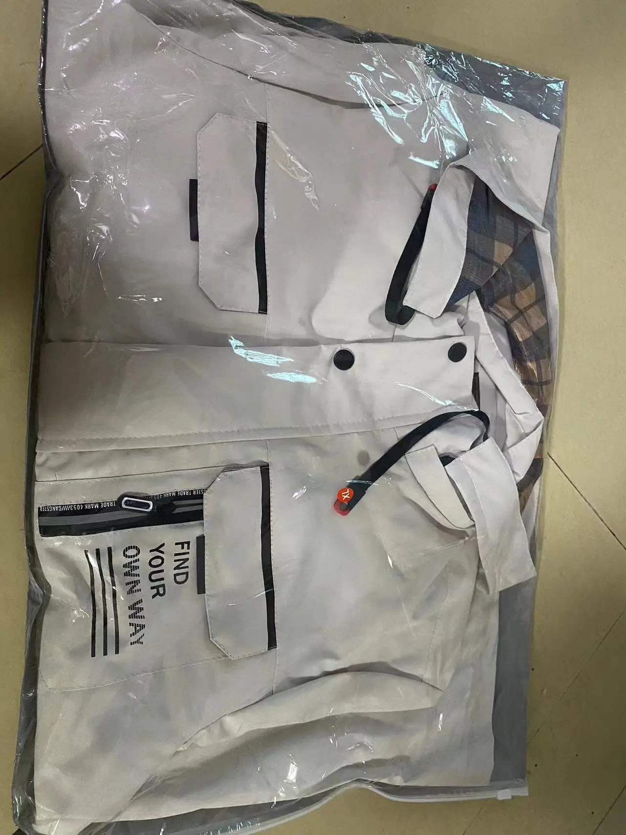 Jackets Men Thick Coats Hooded Jogger Coat Zipper Pockets Casual Streetwer Warm Jacket Autumn Winter Outerwear Men Clothing