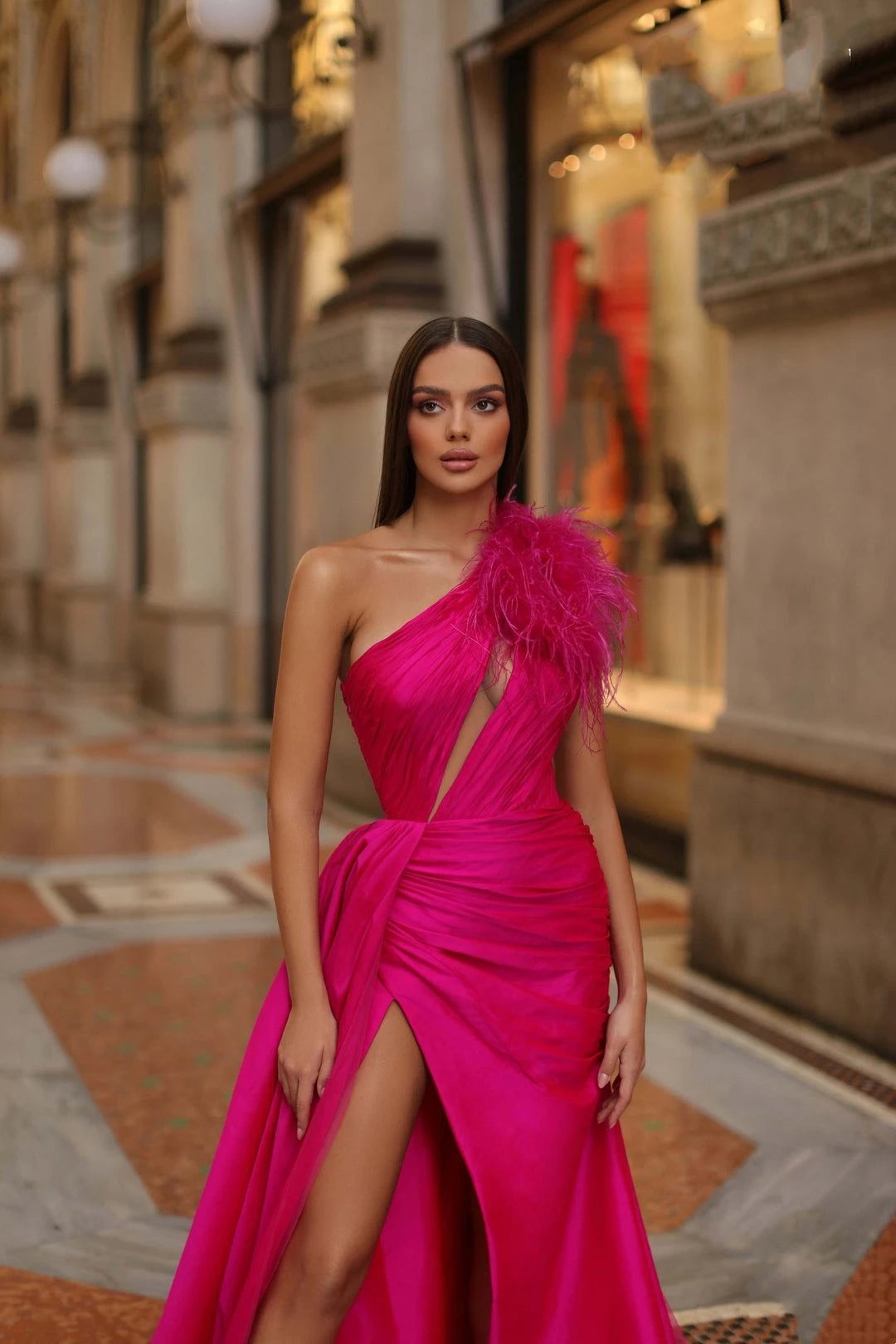 Women's Evening Dress customized Elegant Evening Dresses for Women Luxury Woman Party Dress Es Satin One Shoulder Feather Arab
