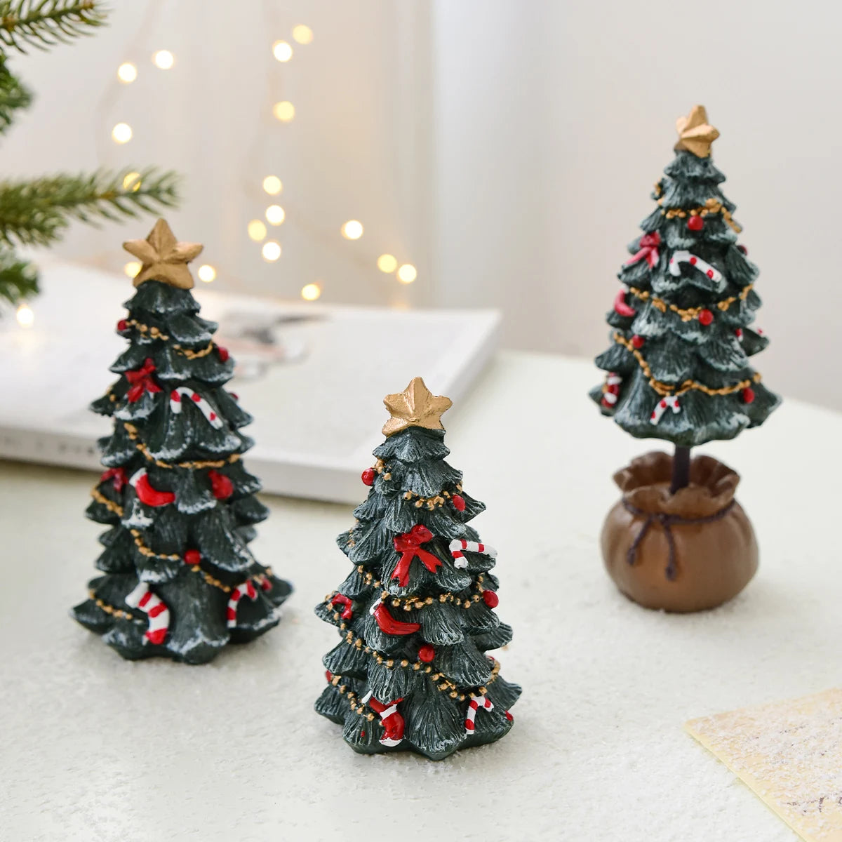 Christmas Decoration Ornaments,Resin Mini Desktop Christmas Tree Ornaments Christmas Gifts Gifts,Holiday Party Supplies