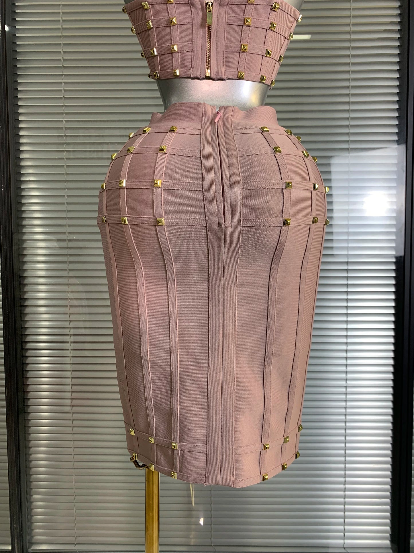 Summer New 2025 Women Sexy Pink Rivet Bandage Two Piece Set Celebrity Evening Party Skirt Suits
