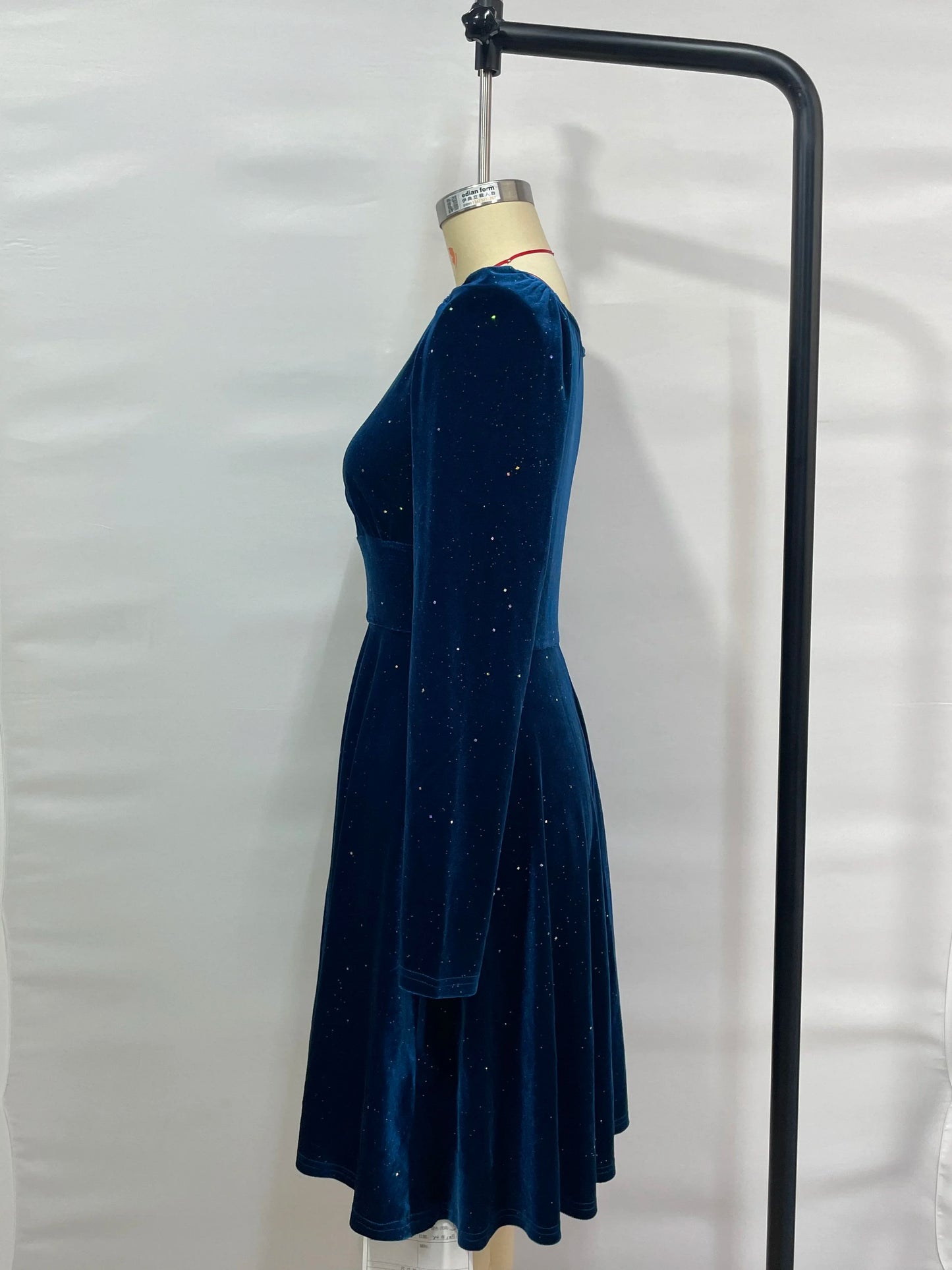 Dresses for Women 2025 Autumn Black Long Sleeve Women Dress Elegant V-Neck Slim A-LINE Dress Women Vestidos De Verano Mujer Q40