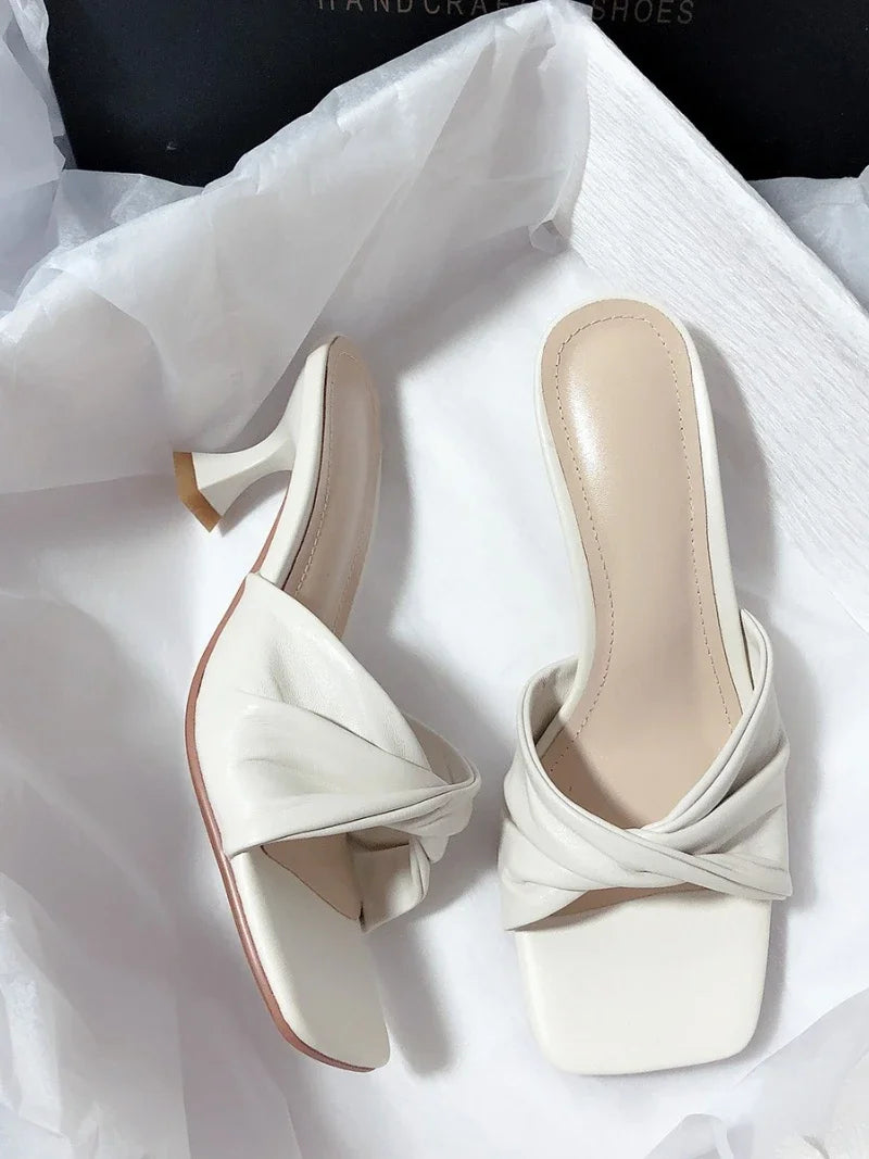 Fashion Summer Women Shoes New Handmade Square Open Toe High Heels Outdoor Fashion Slippers Apricot Off White