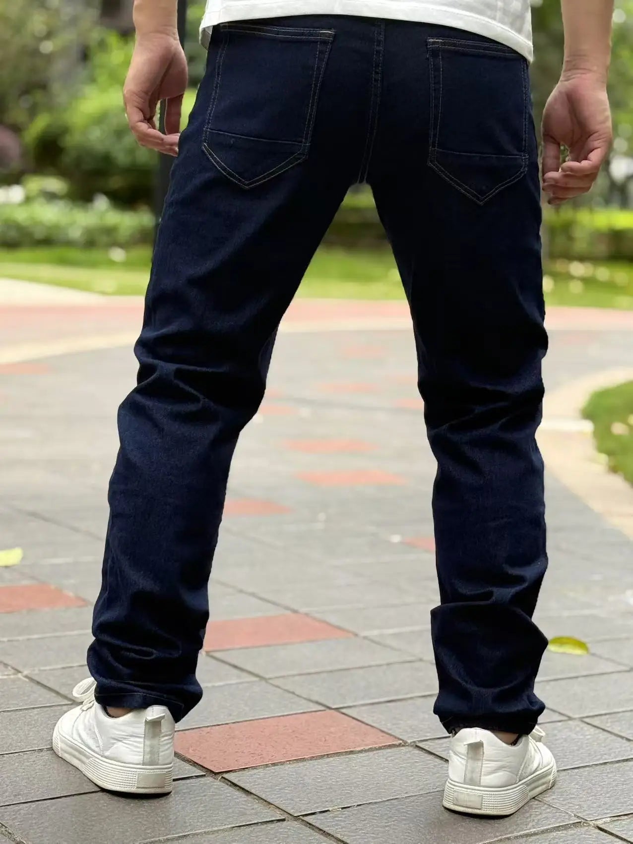 Classic Men's Jeans  Breathable and Comfortable  Suitable for Both Outdoor Commuting and Daily Wearing Straight and A line Fit