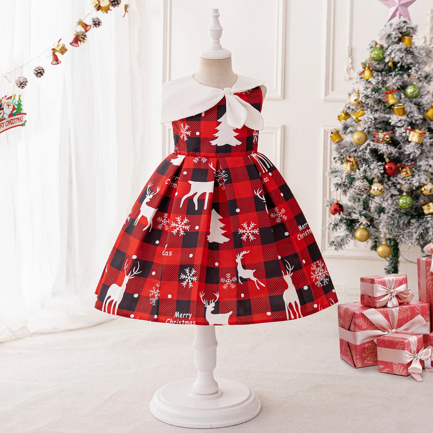 Christmas Dresses Girl Cartoon Print Princess Dress Children Red and Green Sequined Mesh Puff BalL Gown Carnival Clothes