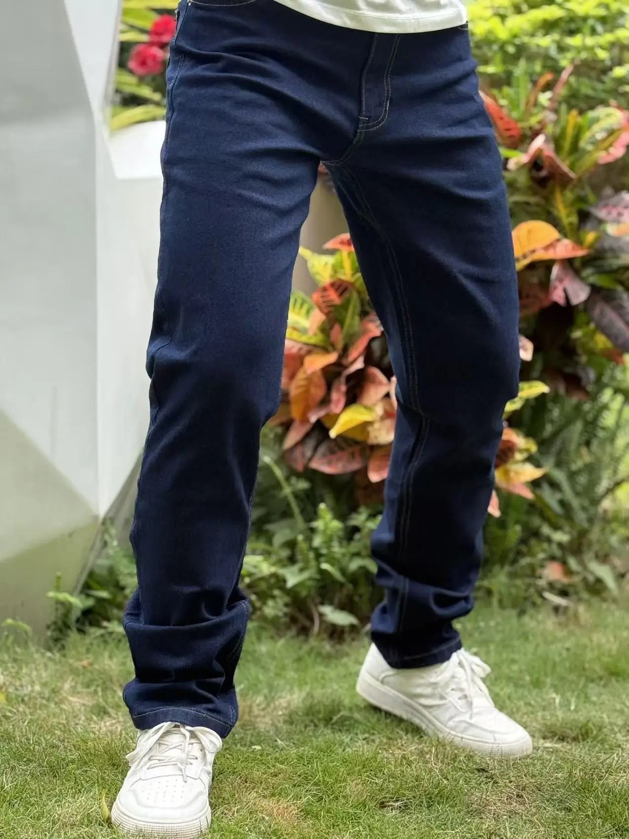 Classic Men's Jeans  Breathable and Comfortable  Suitable for Both Outdoor Commuting and Daily Wearing Straight and A line Fit