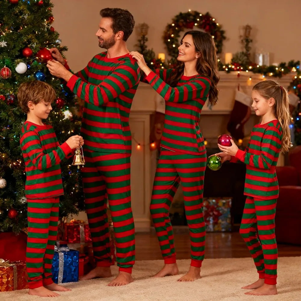 New Striped Family Matching Christmas Pajamas Mother Kids Pijamas Familiares Navidad Couples Matching Outfits Xmas Nightwear