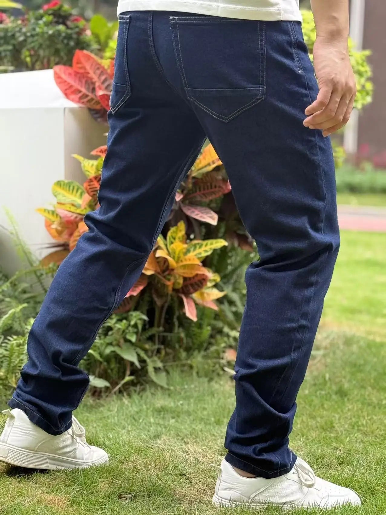 Classic Men's Jeans  Breathable and Comfortable  Suitable for Both Outdoor Commuting and Daily Wearing Straight and A line Fit
