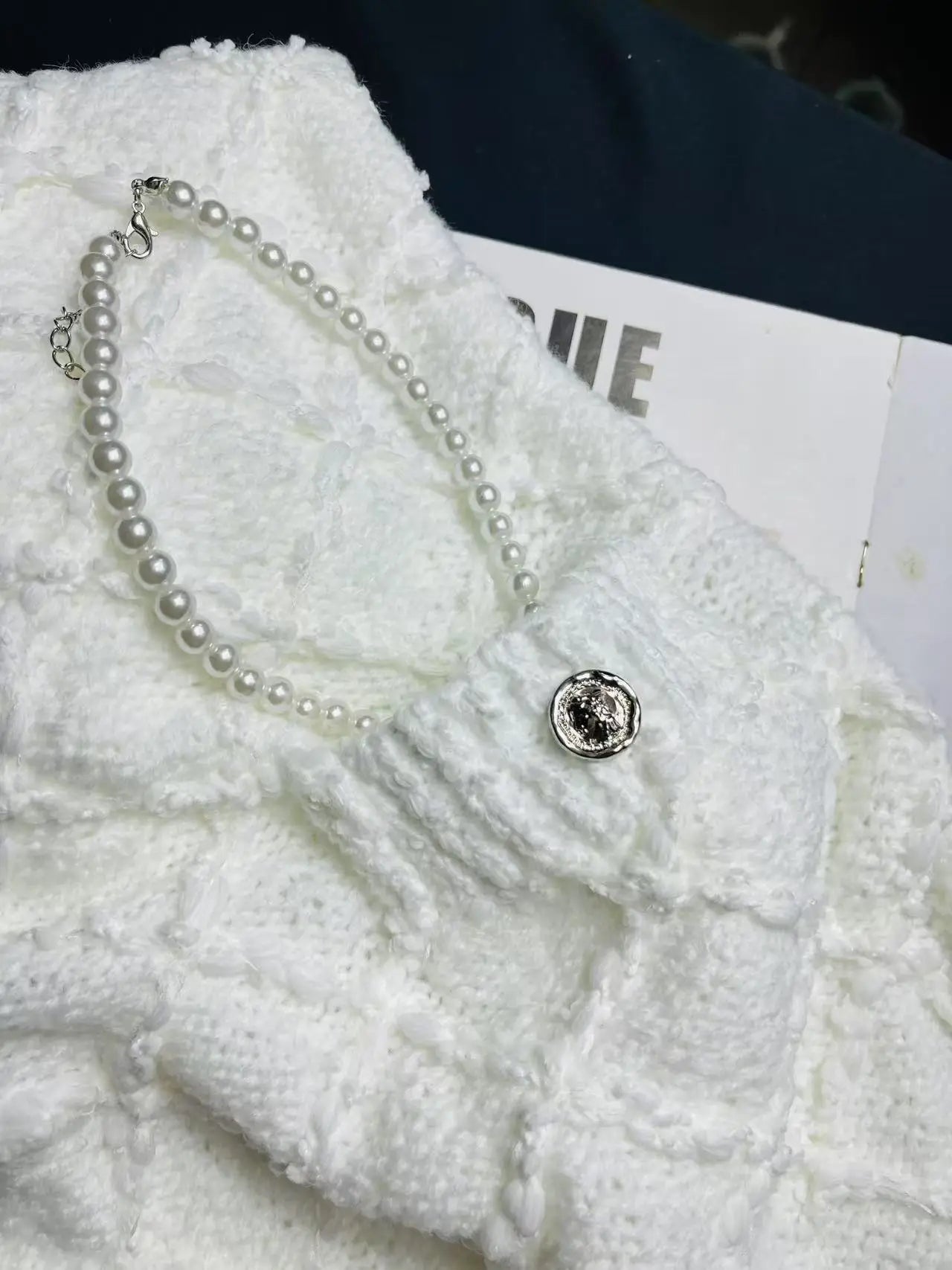 Dresses Women Spring Summer Black White O-neck Tanks Sleeveless Knitted Dress Classical Elegant Sweet Slim Fit Female Clothes