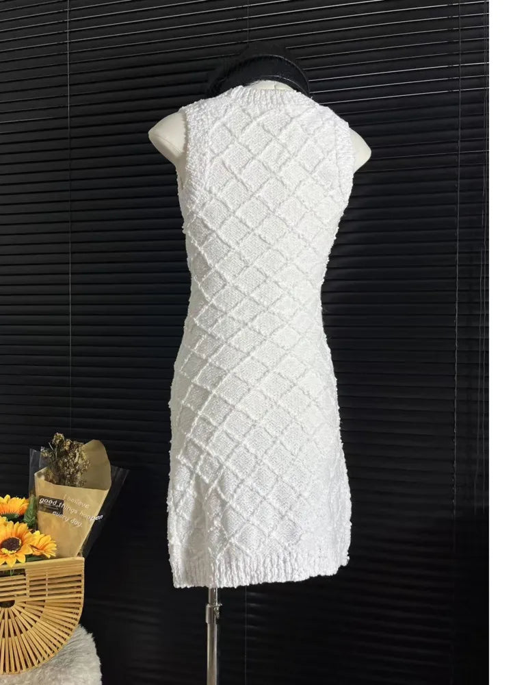 Dresses Women Spring Summer Black White O-neck Tanks Sleeveless Knitted Dress Classical Elegant Sweet Slim Fit Female Clothes