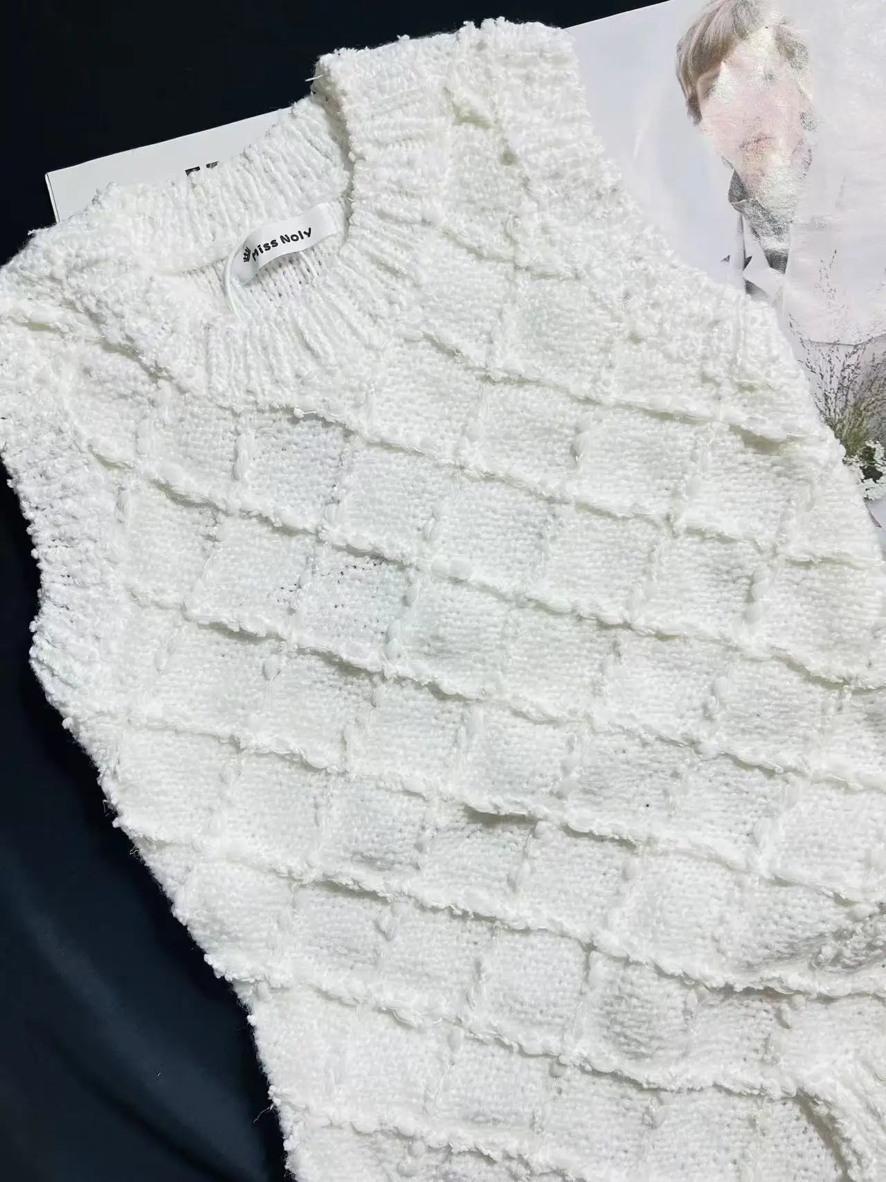 Dresses Women Spring Summer Black White O-neck Tanks Sleeveless Knitted Dress Classical Elegant Sweet Slim Fit Female Clothes