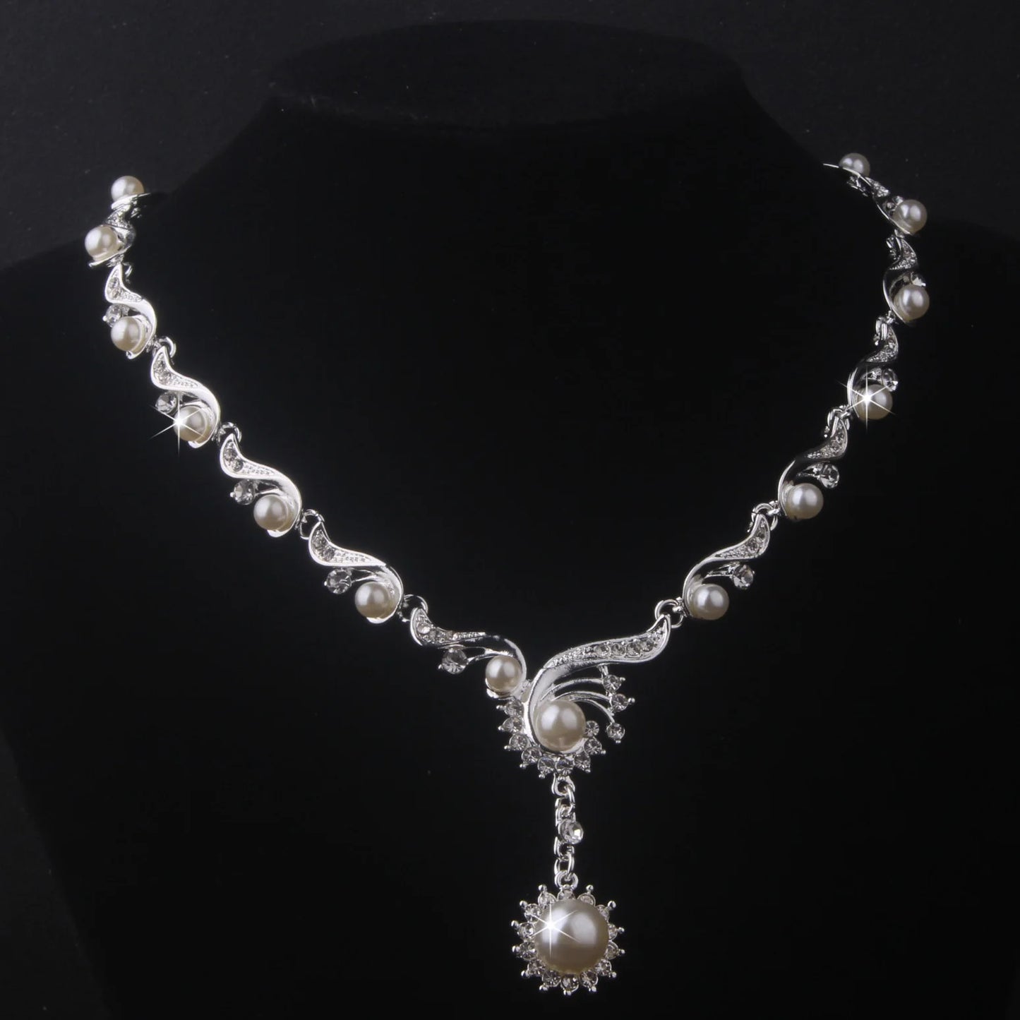 High end and elegant bridal accessories, women's wedding dresses, wedding accessories, simple and fashionable bead necklaces, ea