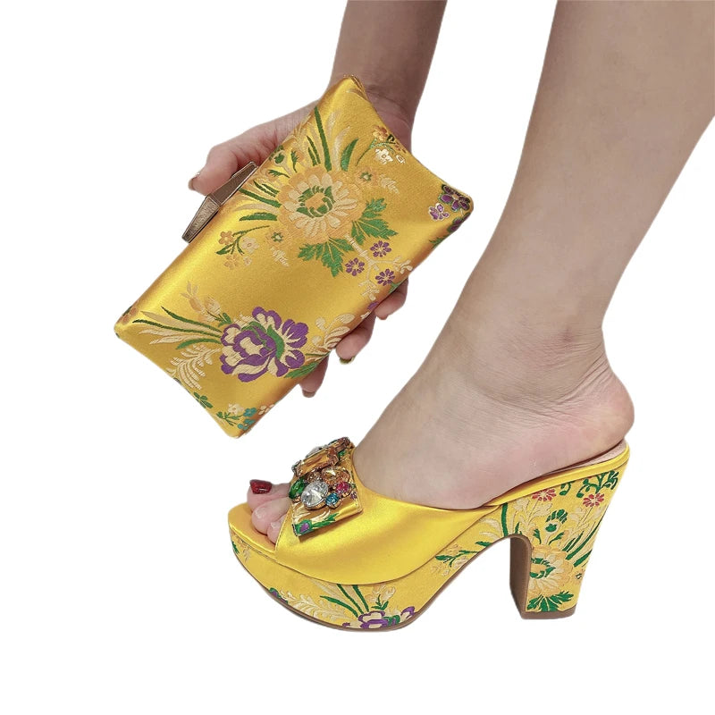 Summer Sandals 2023 Newest Pattern Embroidery Pattern Design Green Rhinestone Decoration High Heels Women Party Shoes Bag Set