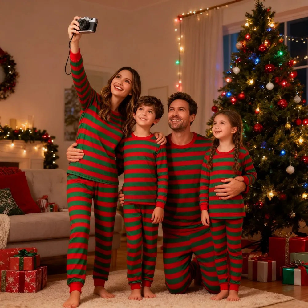 New Striped Family Matching Christmas Pajamas Mother Kids Pijamas Familiares Navidad Couples Matching Outfits Xmas Nightwear
