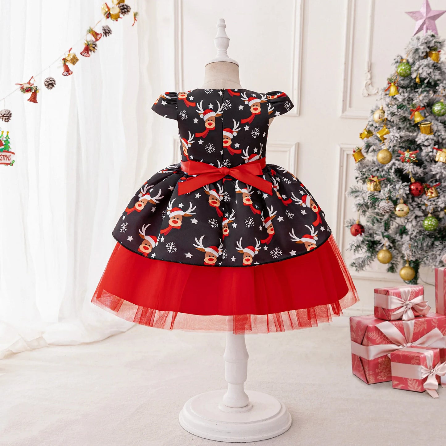 Christmas Dresses Girl Cartoon Print Princess Dress Children Red and Green Sequined Mesh Puff BalL Gown Carnival Clothes