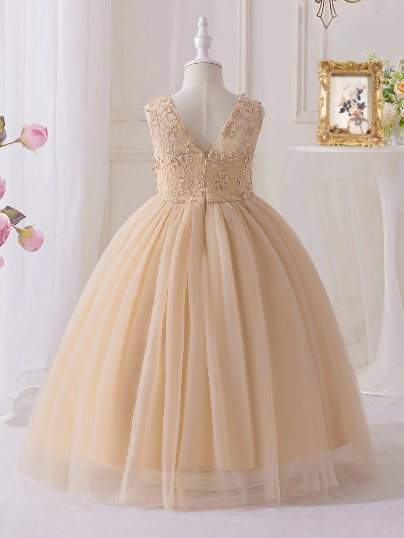 Children's Girs' Dresses for Eid Tulle Satin White Floral Girl's Dress Design for Wedding Party Princess Costume