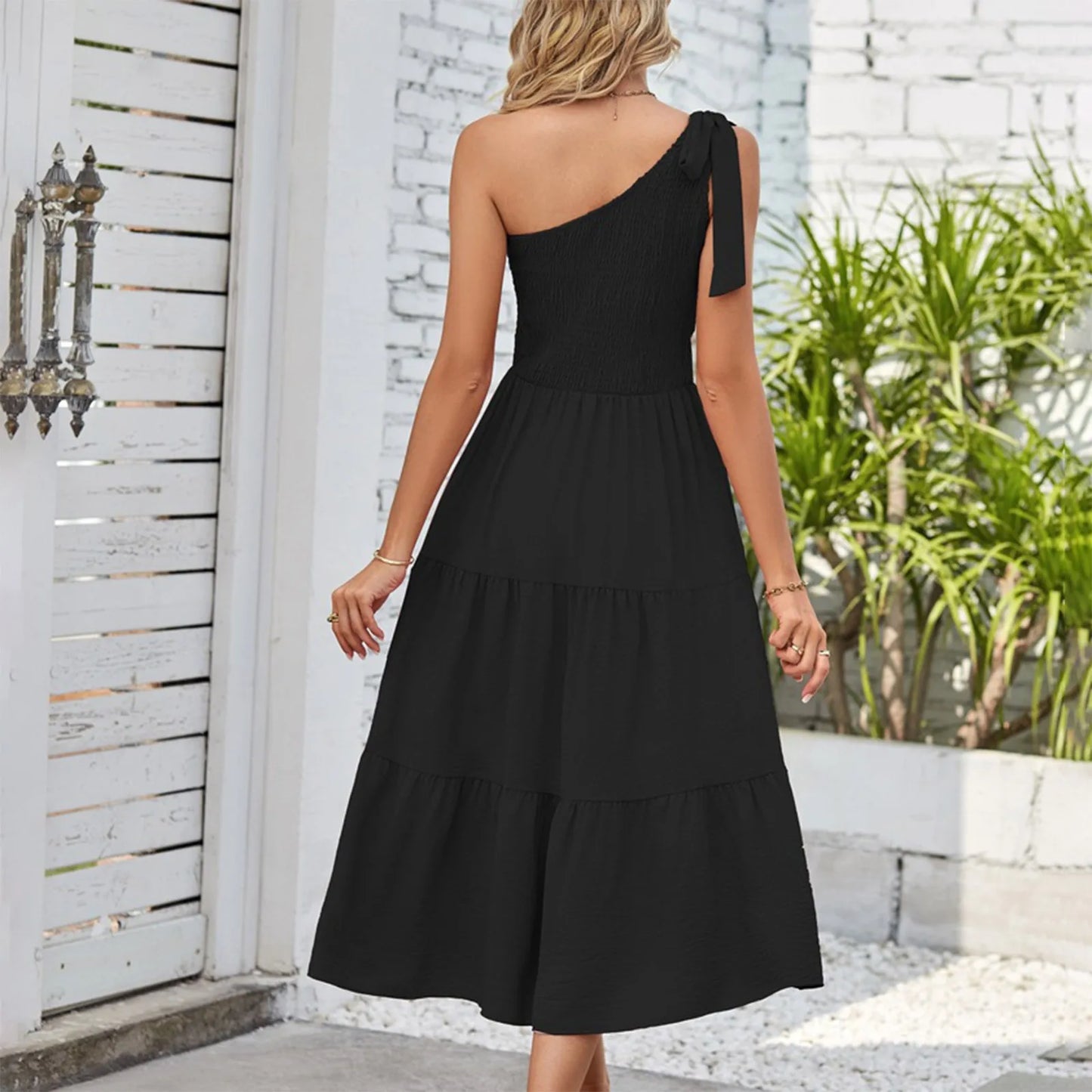 Elegant Dresses For Women Women'S Summer Casual One Shoulder Sleeveless Smocked Elastic Waist Tiered Midi Dress платье