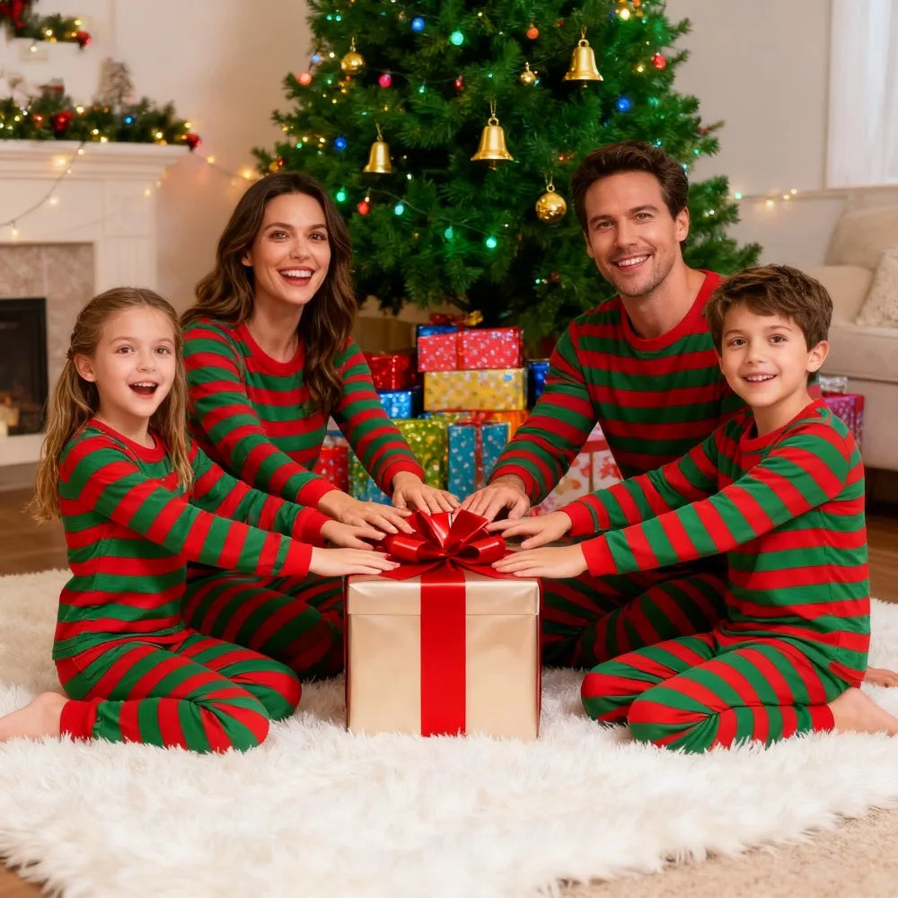 New Striped Family Matching Christmas Pajamas Mother Kids Pijamas Familiares Navidad Couples Matching Outfits Xmas Nightwear
