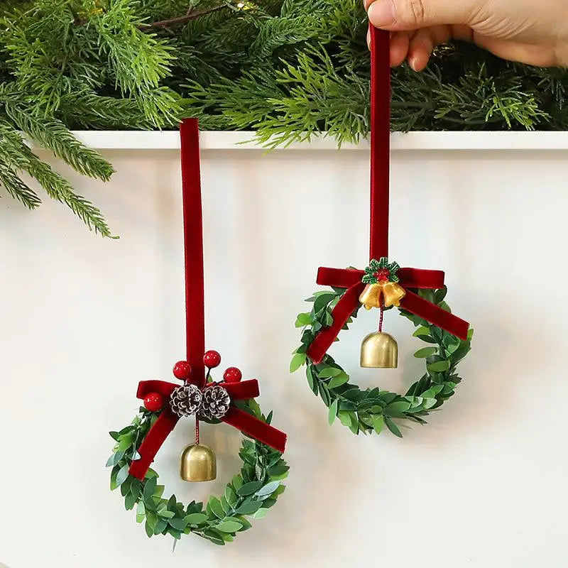 Dollhouse Miniature Merry Chrismas Mini Xmas Wreaths Chrismas Tree Decor Garland Wreath Mini Craft Wreaths Winter Snow Ornaments