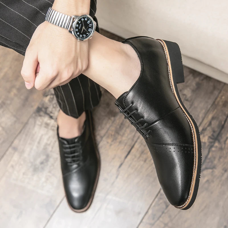Shoes for men shoes leather shoes business dress shoes all-match casual shock-absorbing wear-resistant footwear black Plus