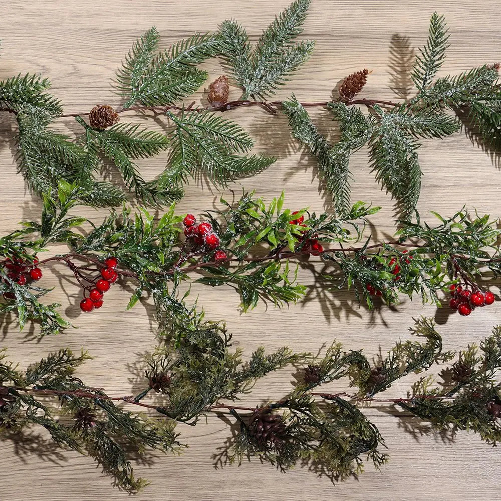 Gift Xmas Tree Ornament Leaves Branches Artificial Red Berries Christmas Decorative Garland Pine Cones Vine Hanging Wreath
