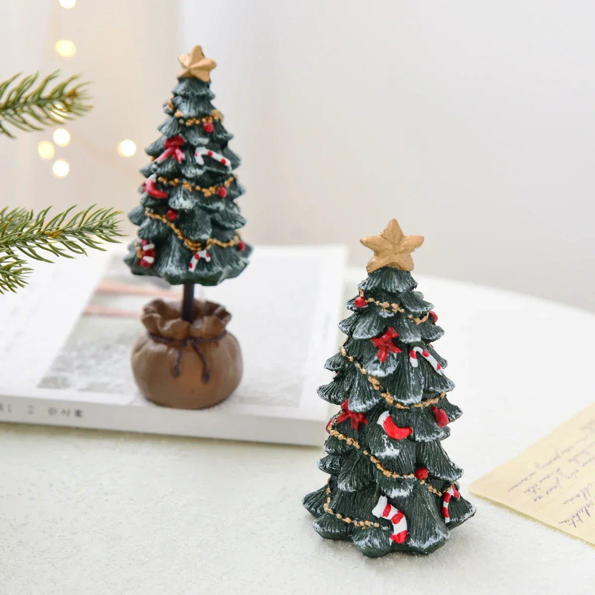 Christmas Decoration Ornaments,Resin Mini Desktop Christmas Tree Ornaments Christmas Gifts Gifts,Holiday Party Supplies