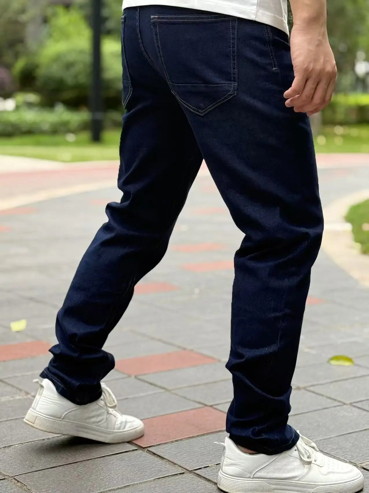 Classic Men's Jeans  Breathable and Comfortable  Suitable for Both Outdoor Commuting and Daily Wearing Straight and A line Fit