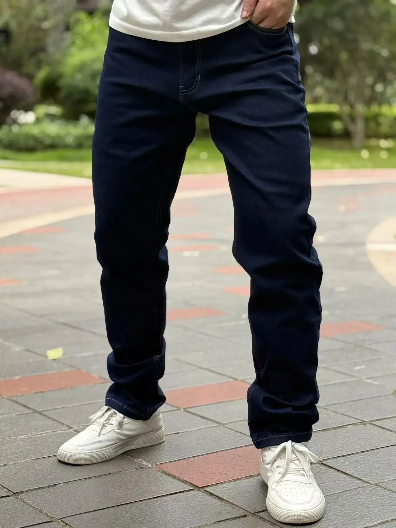 Classic Men's Jeans  Breathable and Comfortable  Suitable for Both Outdoor Commuting and Daily Wearing Straight and A line Fit