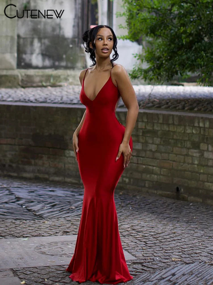 Cutenew Red Shiny Spaghetti Strap Maxi Dress Women Solid Sexy Backless Ruched Cleavage Body-shaping Robe Lady Hipster Streetwear