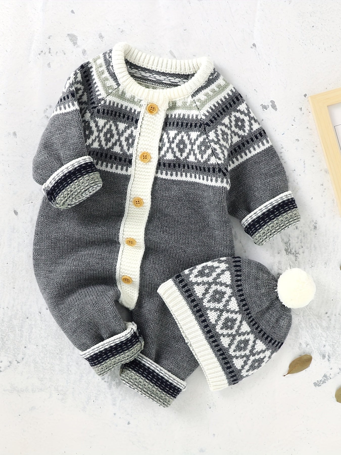 Newborn Infant Geometric Pattern Sweater Romper Long Sleeve Button Jumpsuit & Hat For Toddler Baby Boys And Girls, Suitable For Indoor And Outdoor Wear