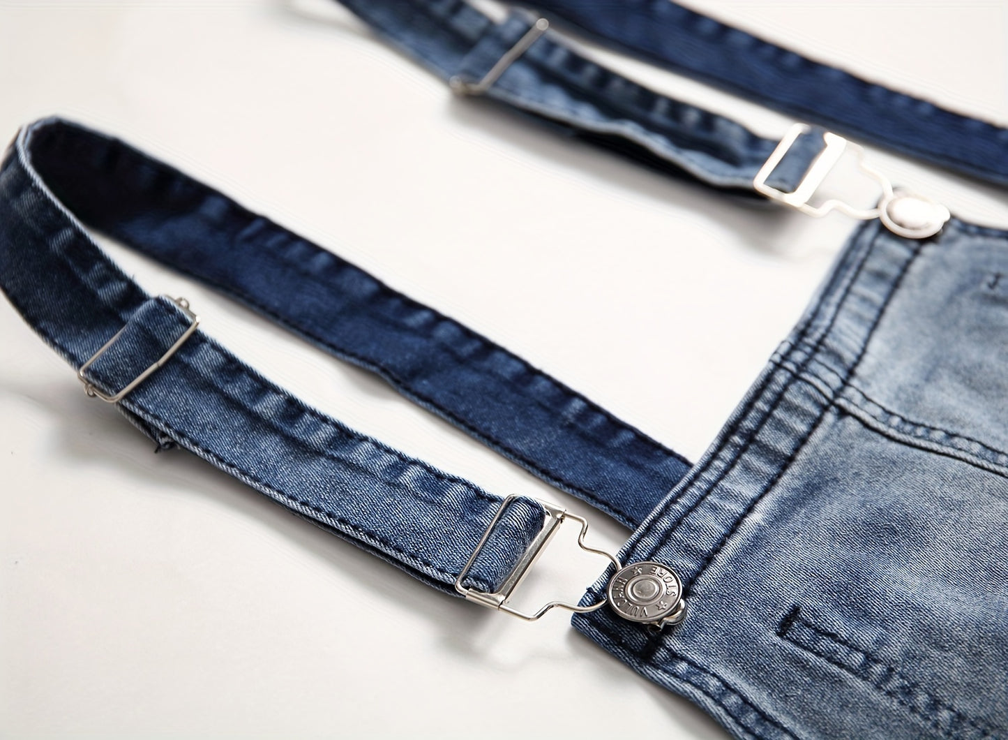 Stylish Slim Fit Ripped Jeans for Men - Soft Stretch Denim, Versatile Casual Wear, Machine Washable, Comfortable and Breathable, Perfect for Daily Life