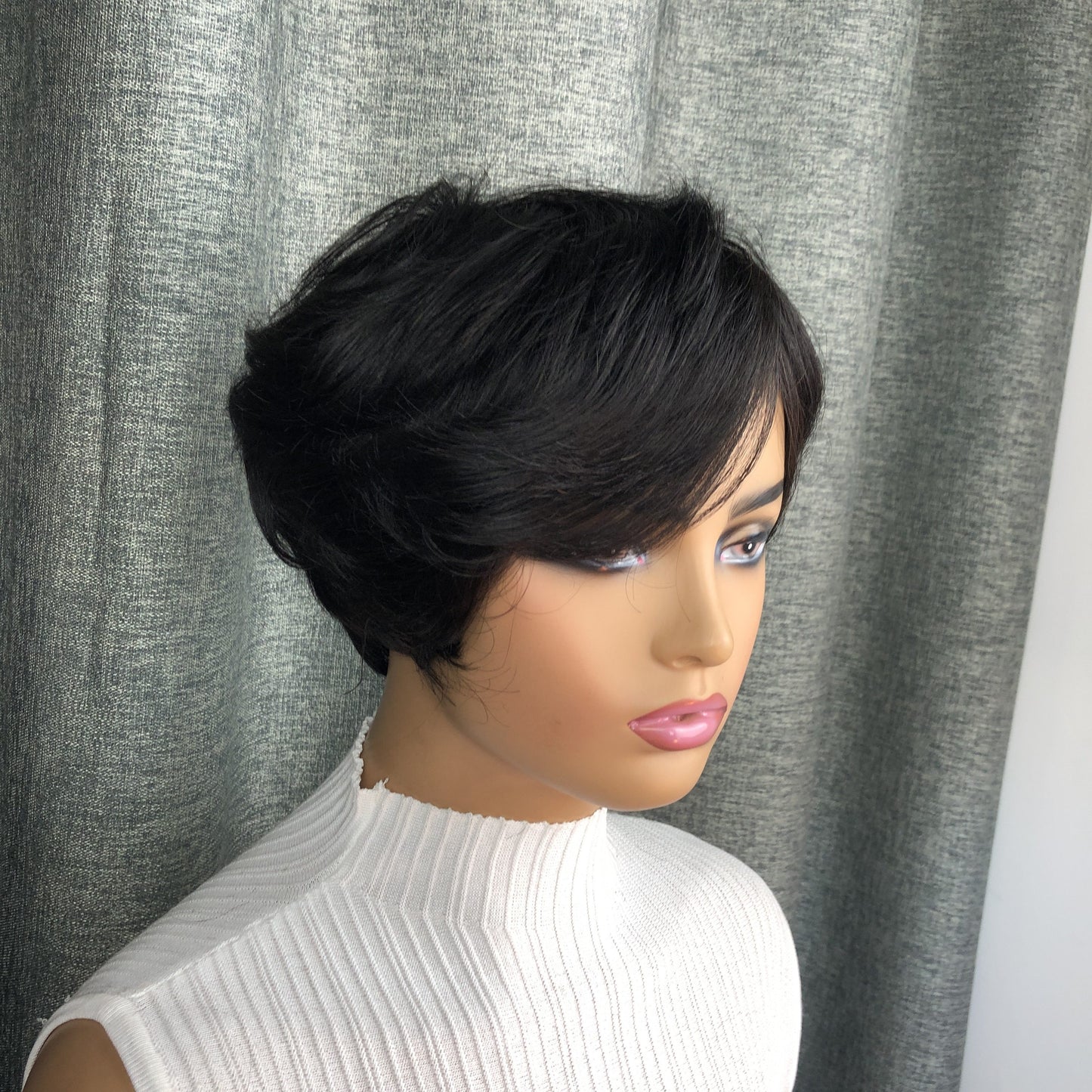 Elegant Natural Black Straight Bob Wig with Side Bangs for Women - 150% Density, Glueless Human Hair, Machine Made, Brazilian Virgin Hair